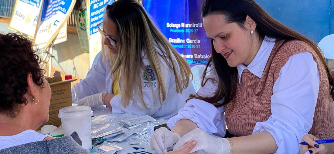 Testes de hepatites foram realizados durante a ação / Crédito: Natália Bertolli/Prefeitura de Urupês