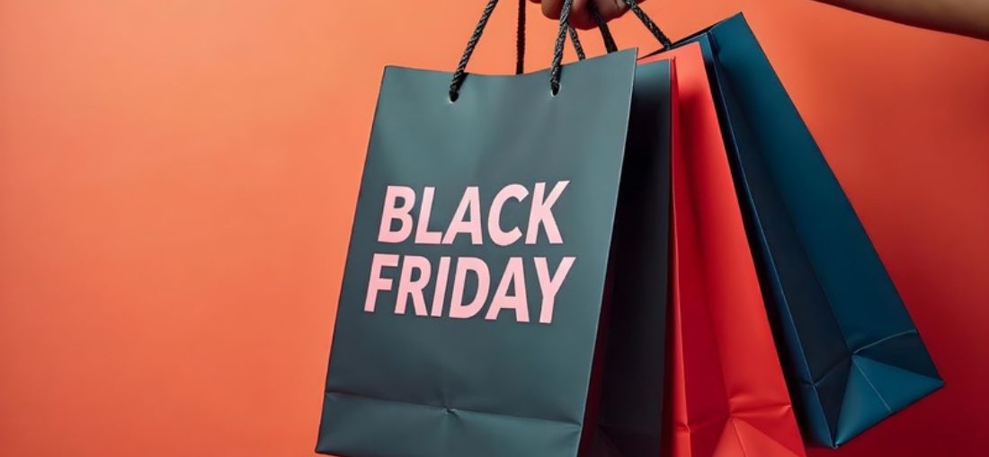 Mais da metade dos pretendem gastar mais nos pequenos negócios com a Black Friday 2025 do que no ano anterior (Foto: Freepik)