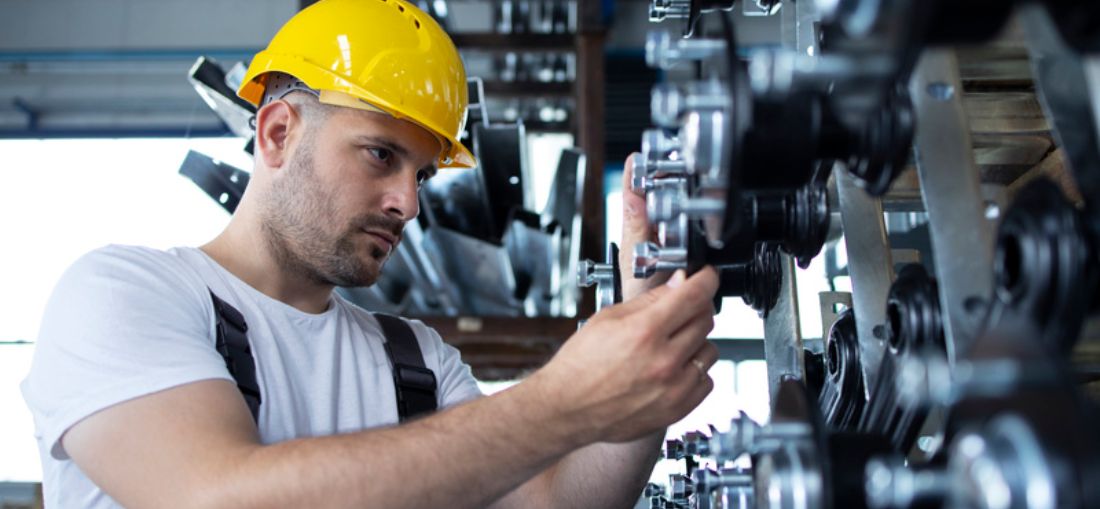 Motor novo ou rebobinado: qual é a melhor escolha para a indústria?