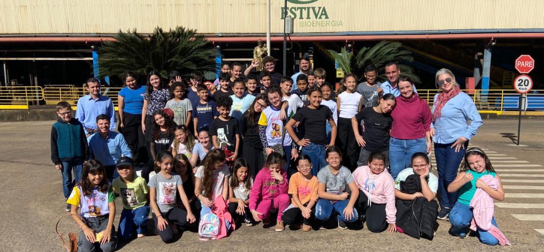 Projeto Plugado: alunos têm experiência sobre tecnologia e inovação na Usina Estiva