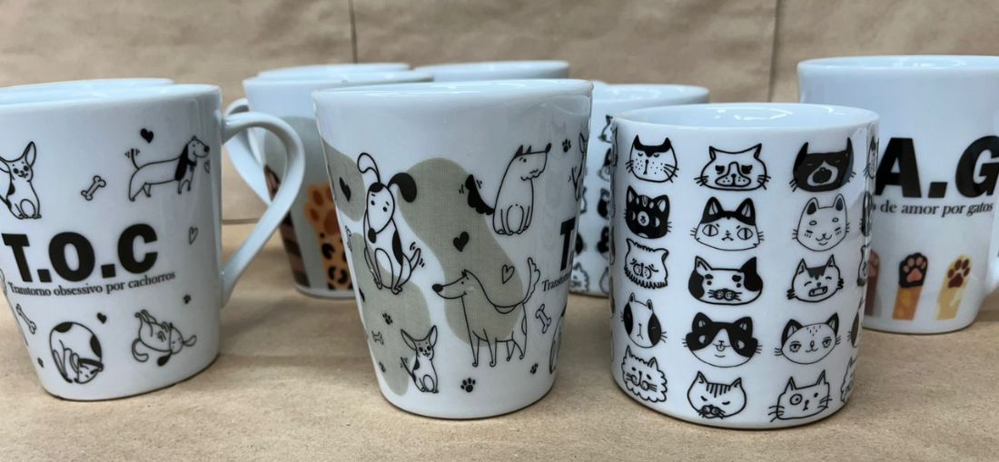 Foto: Divulgação - Cada caneca custa R$ 39,90 e renda será destinada às atividades do grupo 